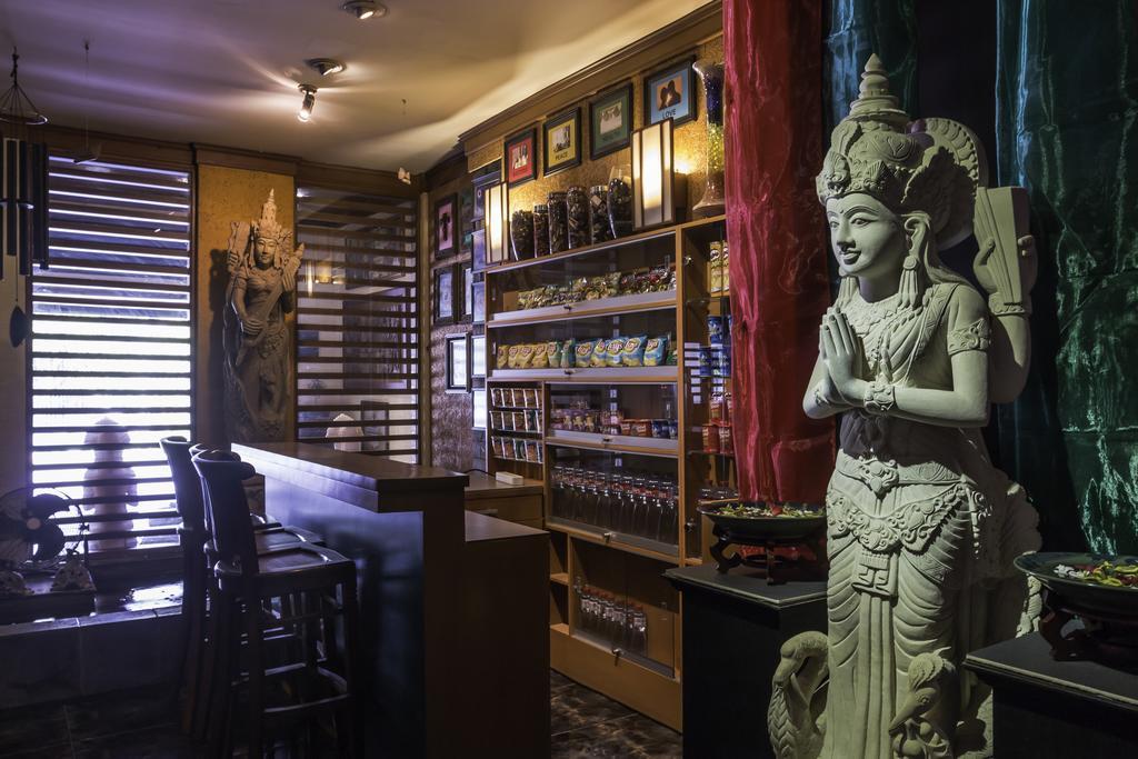 Dhanesvara Holistic Unique Homestay Wonotjolo Exterior foto