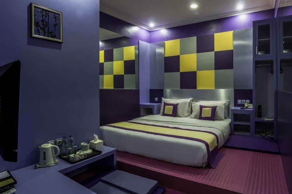 Dhanesvara Holistic Unique Homestay Wonotjolo Exterior foto